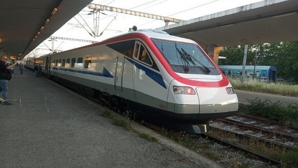 Δυτική Αττική: Σε εξέλιξη τα έργα του Προαστιακού
