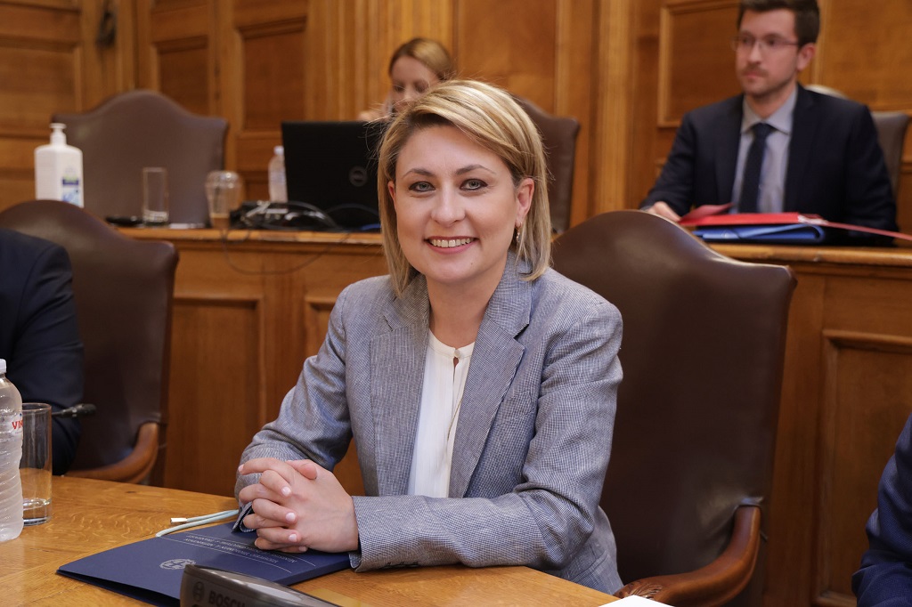 Αλεξοπούλου