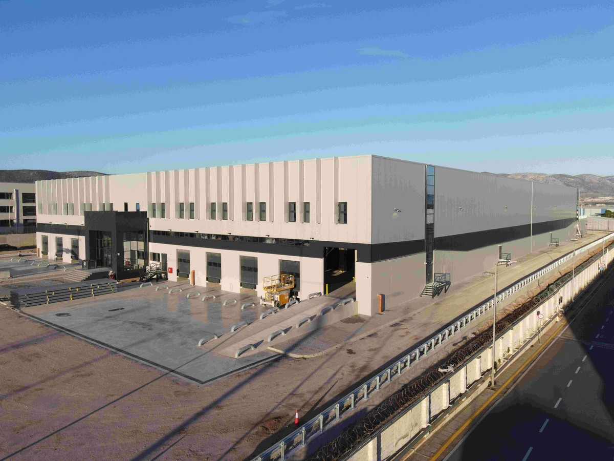 Noval Property_Logistics