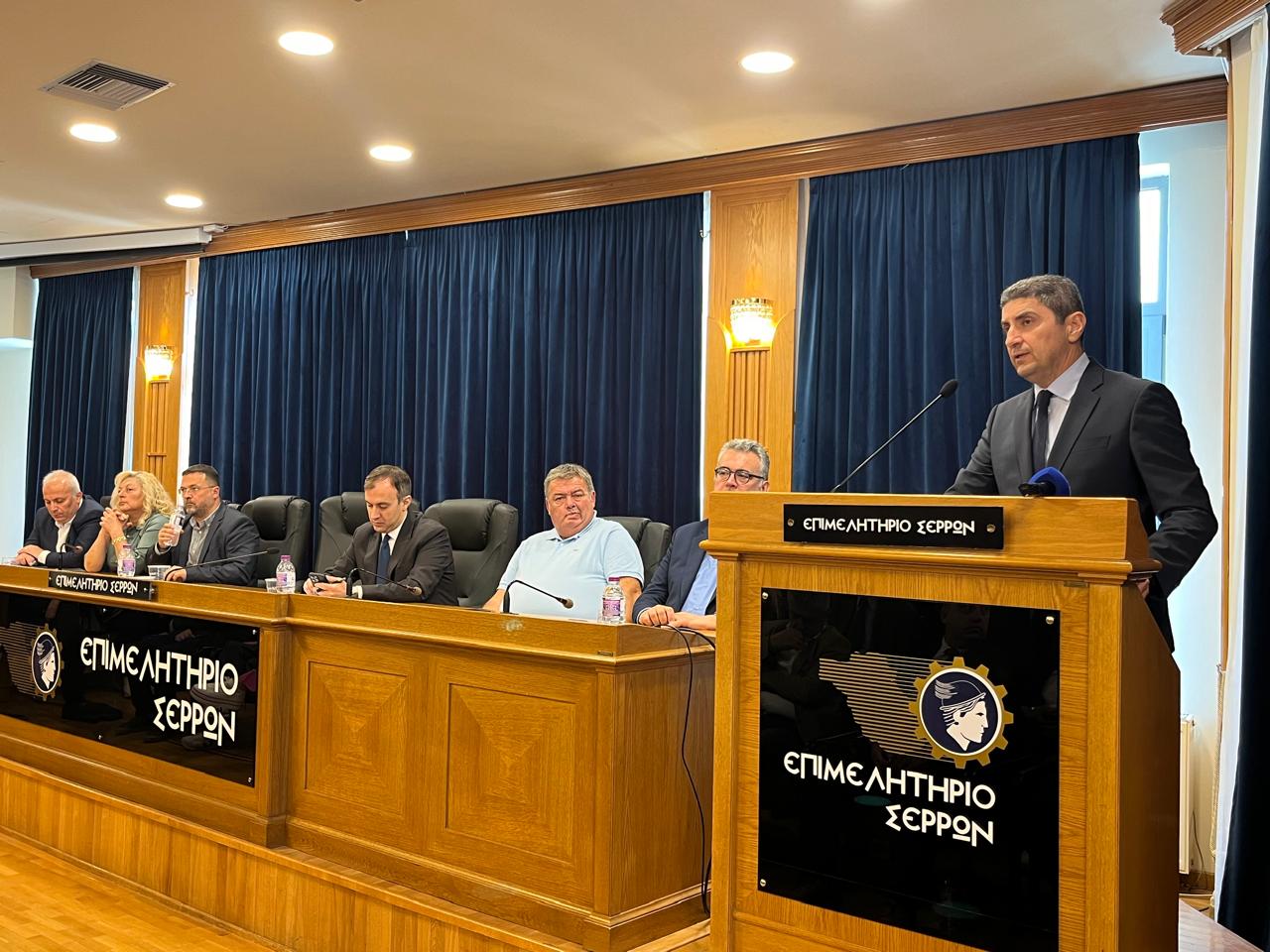 Λ. Αυγενάκης: Συνεχίζουμε να διεκδικούμε αλλαγές στην ΚΑΠ