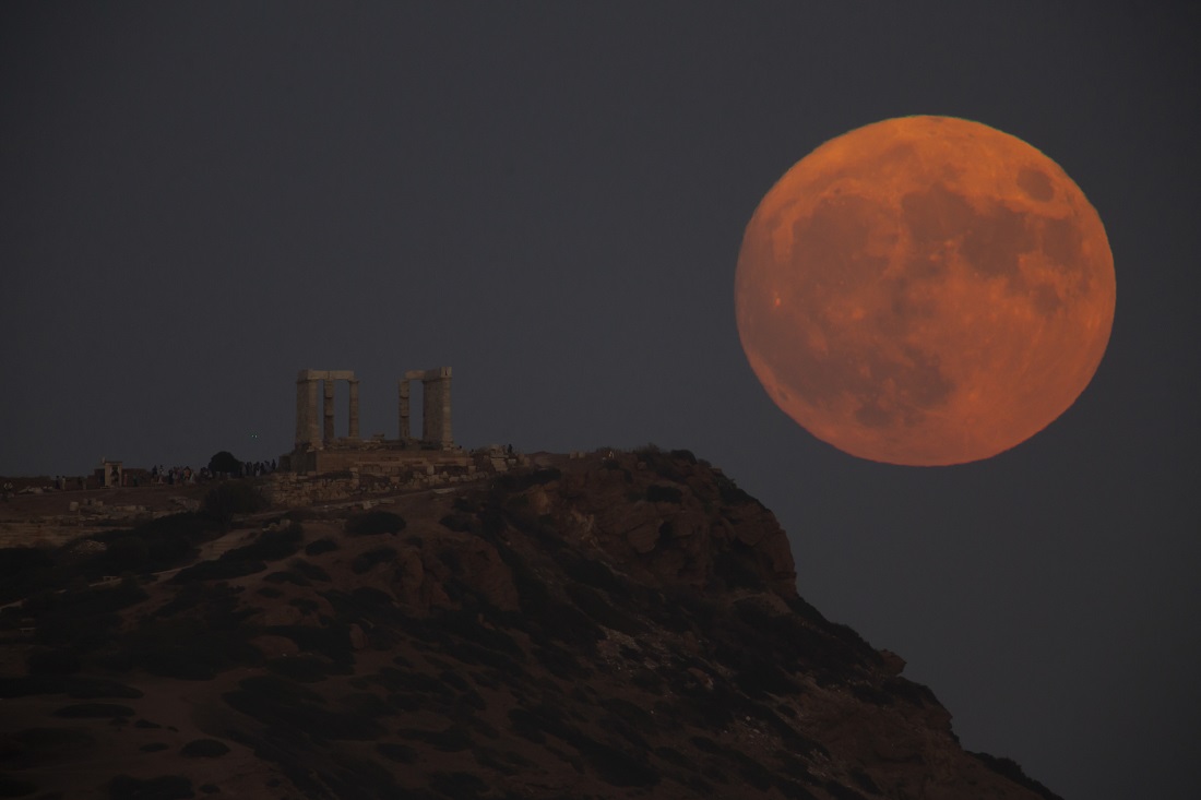 πανσέληνος Αυγούστου