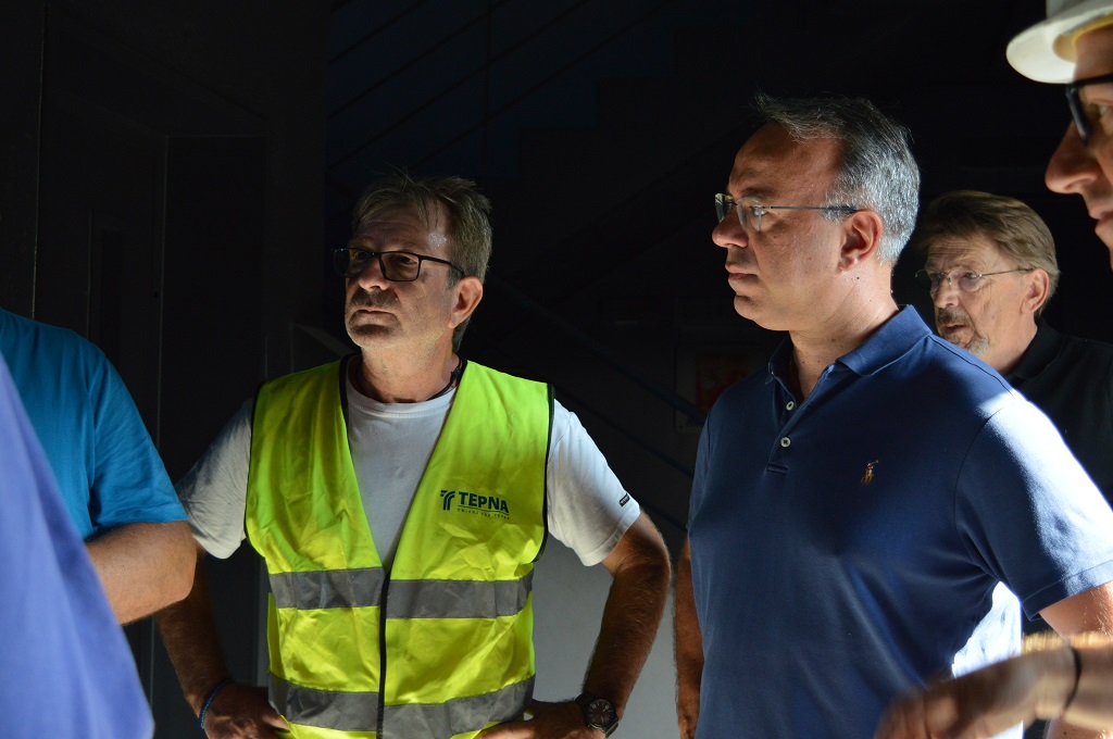 ΤΕΡΝΑ: Ξεκίνησαν οι εργασίες καθαρισμού στο κλειστό γυμναστήριο Πεντέλης