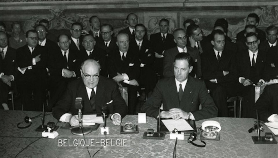 Στις 25 Μαρτίου 1957 ιδρύεται η ΕΟΚ