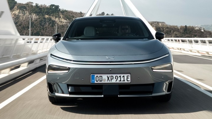 XPENG-P7