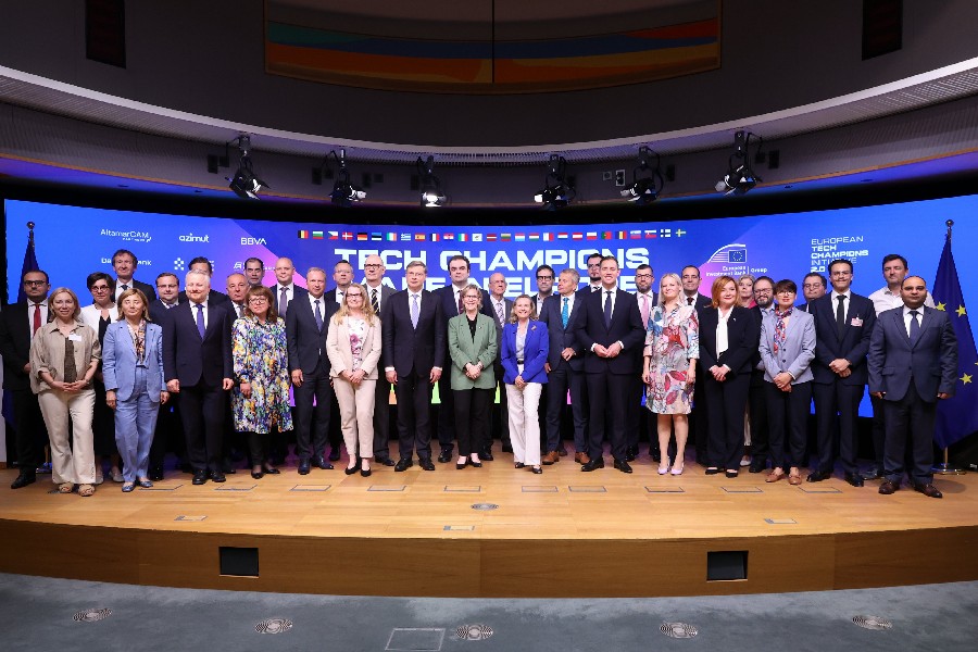 eib-tech champions